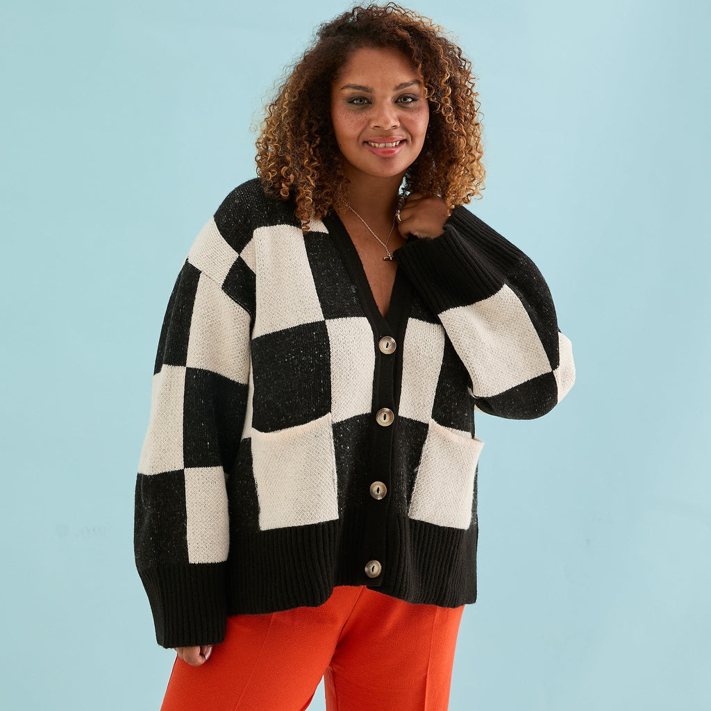 Candice Checked Oversized Chunky Cardigan - Black & White - Cara & The Sky