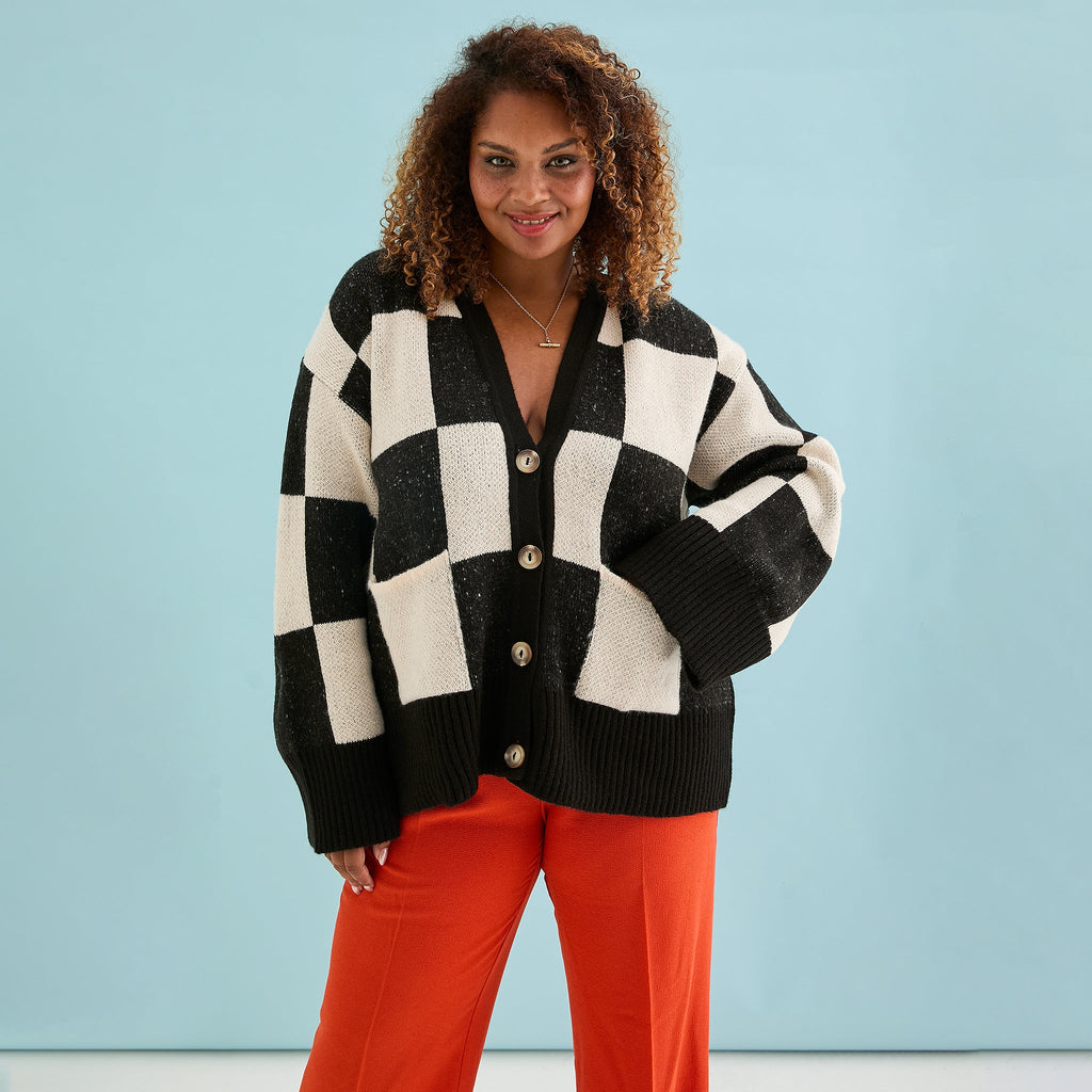 Candice Checked Oversized Chunky Cardigan - Black & White - Cara & The Sky