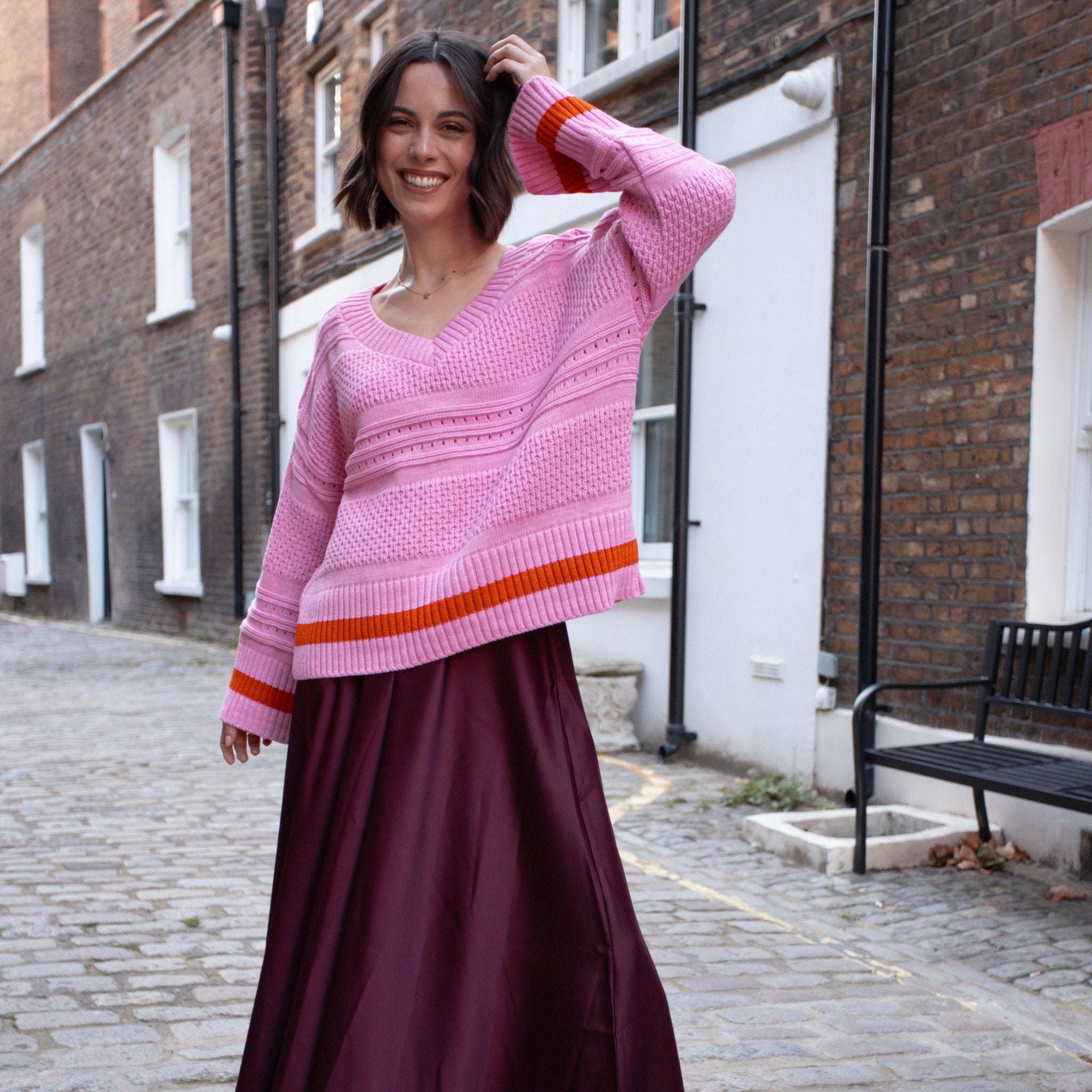 Pink Rudith Judith Pointelle Stitch V Neck Jumper - Pink – Cara & The Sky