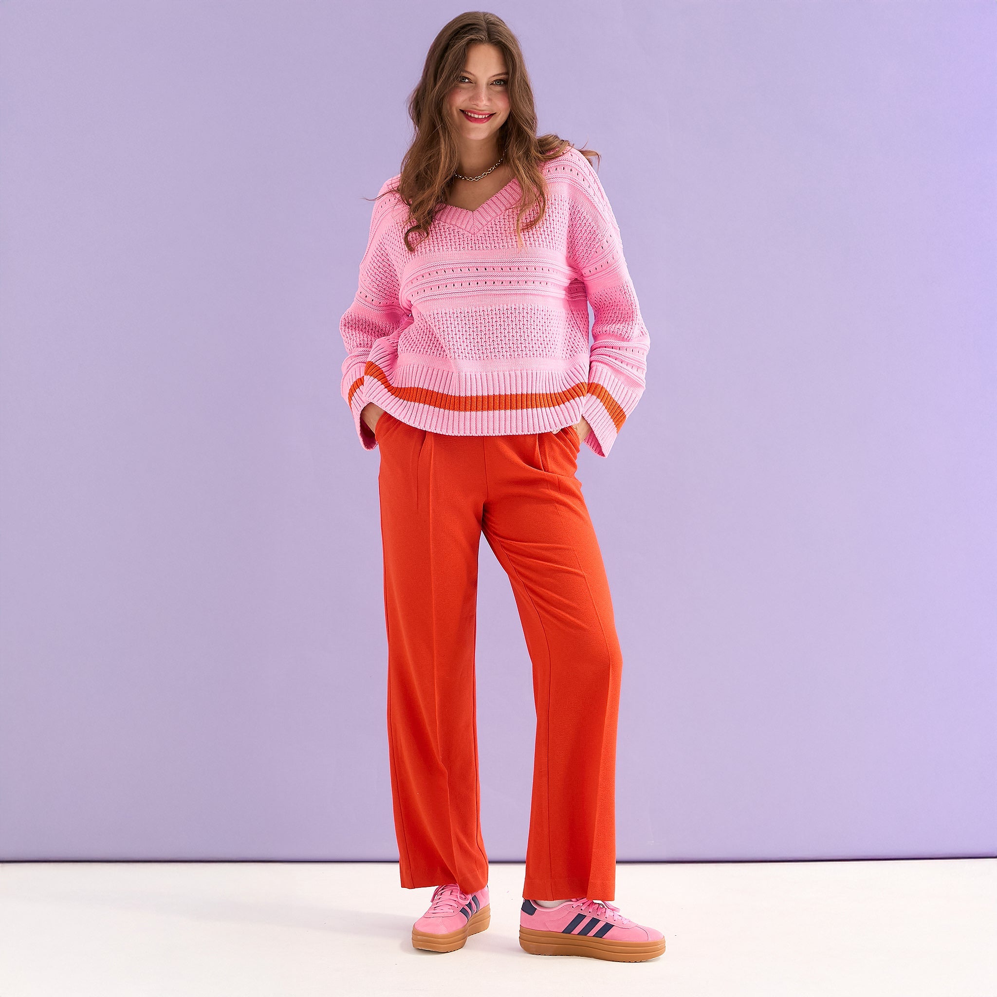 Pink Rudith Judith Pointelle Stitch V Neck Jumper - Pink – Cara & The Sky