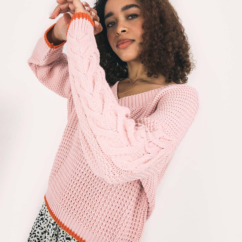 Emma Cable V-Neck Jumper - Blush - Cara & The Sky
